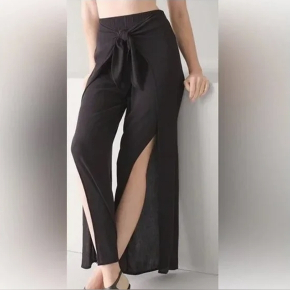 Kona Sol Other - Kona Sol Tie-Front Slit-Leg Pants in Women's M